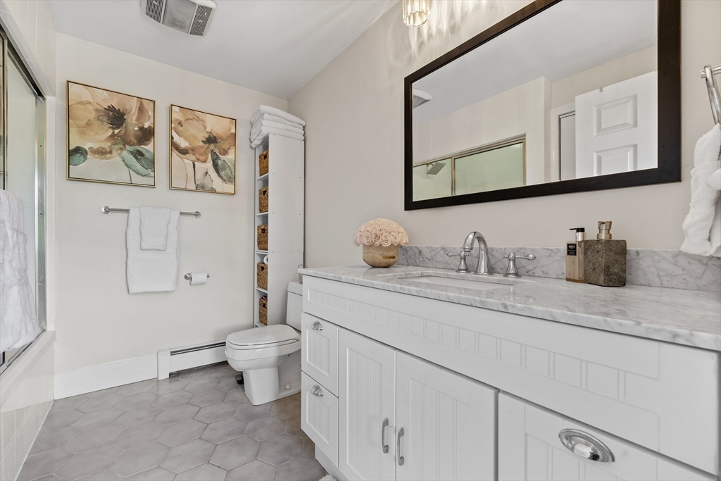 2 bed, 1 bath apartment for rent at 21 Chestnut Unit 4R, Chelsea — photo 13 of 21