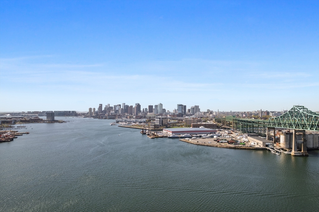 2 bed, 1 bath apartment for rent at 21 Chestnut Unit 4R, Chelsea — photo 3 of 21