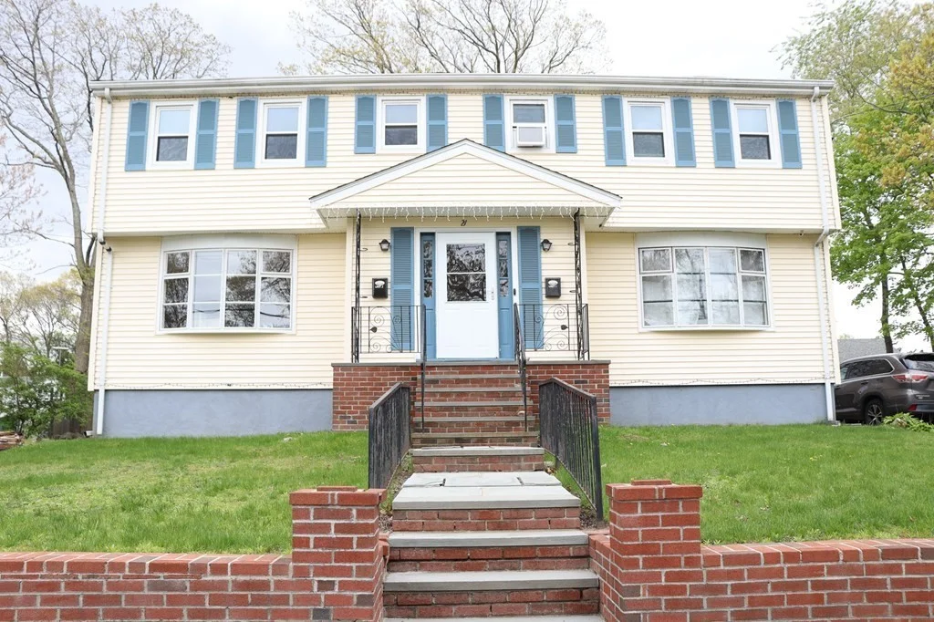 3 bed, 1 bath apartment for rent at 21 Clark St Unit 2, Randolph
