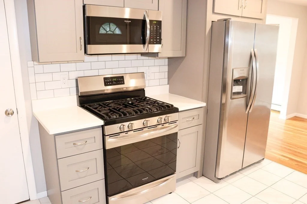 3 bed, 1 bath apartment for rent at 21 Clark St Unit 2, Randolph — photo 3 of 22
