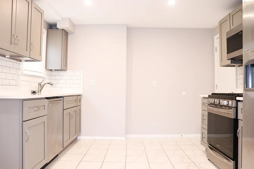 3 bed, 1 bath apartment for rent at 21 Clark St Unit 2, Randolph — photo 4 of 22