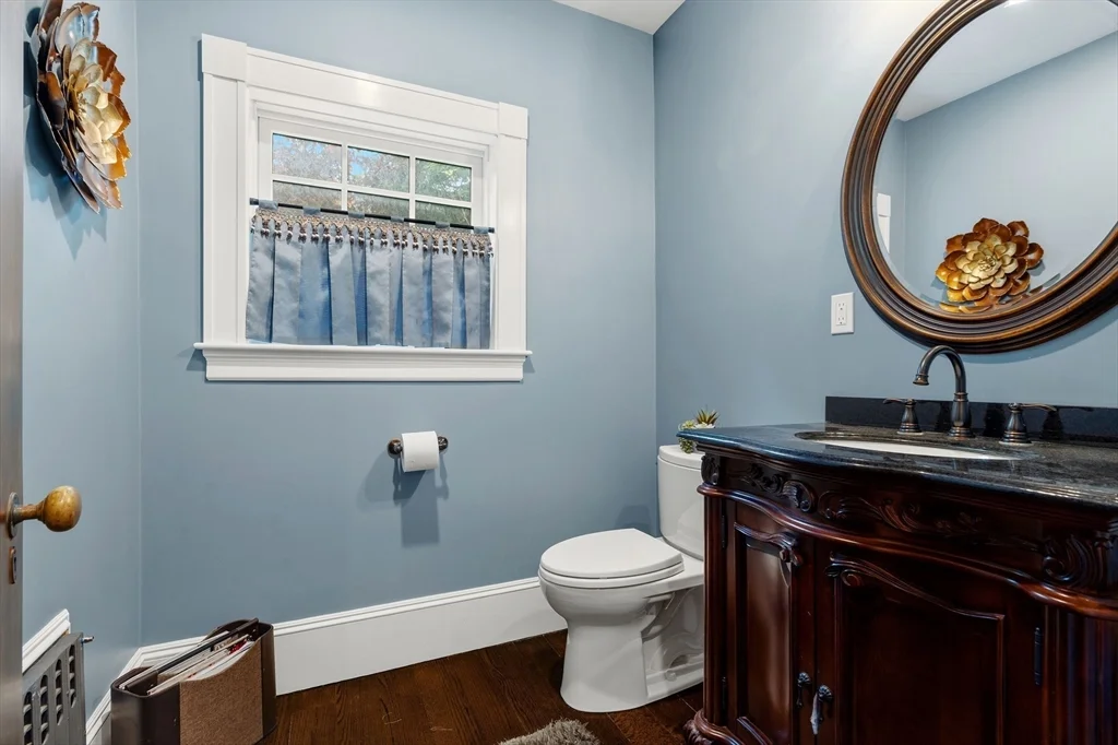 6 bed, 3 bath apartment for rent at 21 Clover St, Belmont — photo 23 of 38