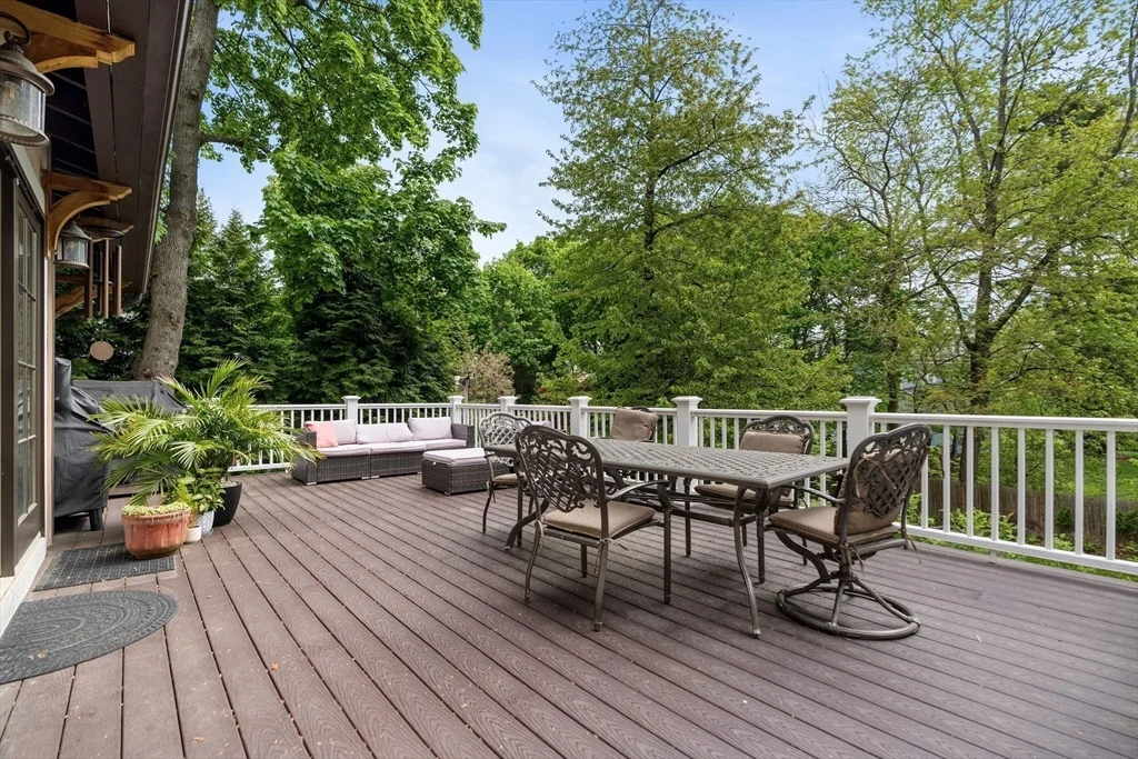 6 bed, 3 bath apartment for rent at 21 Clover St, Belmont — photo 33 of 38