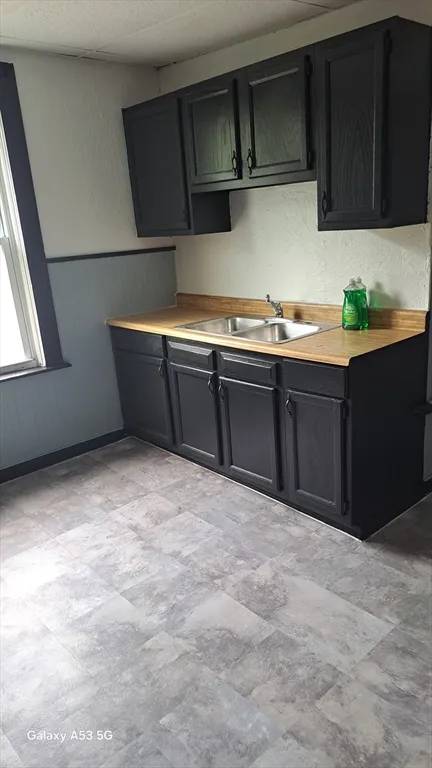 1 bed, 1 bath apartment for rent at 21 Coes St Unit 3R, Columbus Park — photo 11 of 17