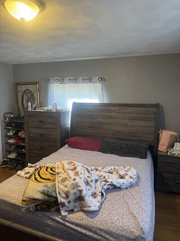 3 bed, 1 bath apartment for rent at 21 Cook Unit 1, Chelsea — photo 12 of 32