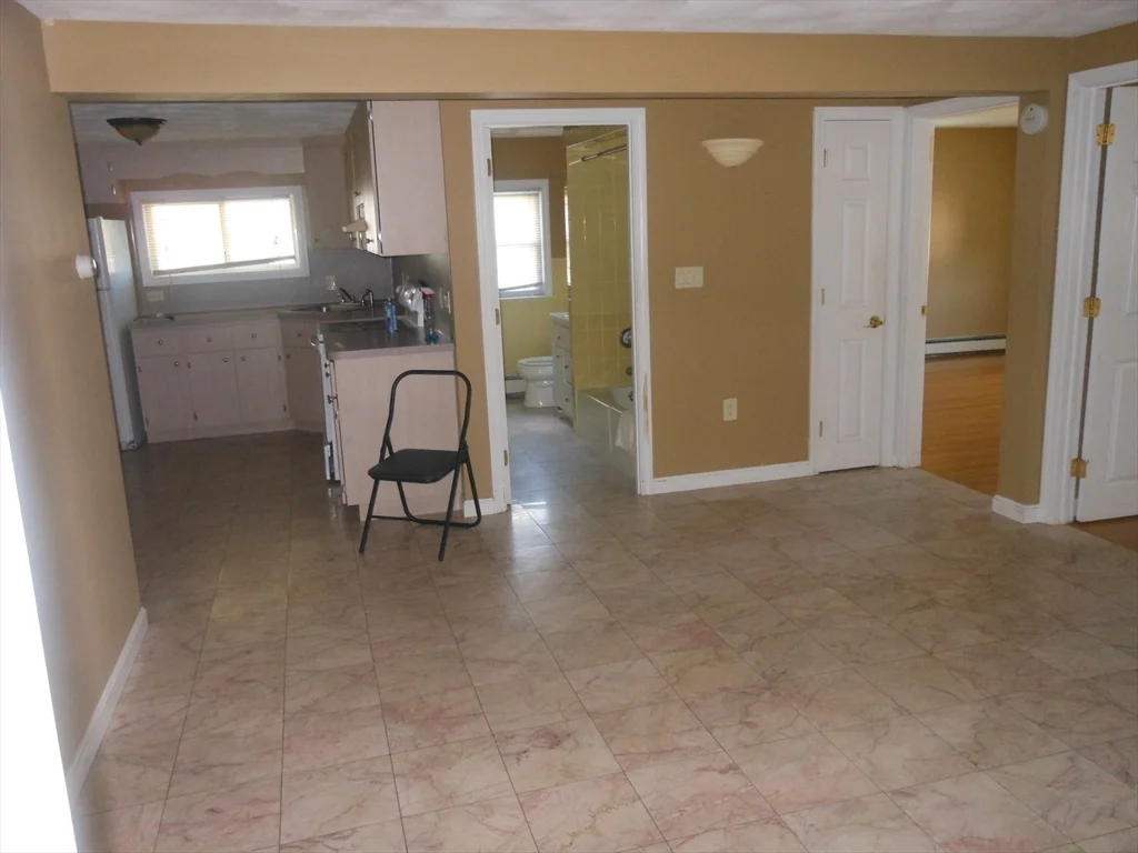 3 bed, 1 bath apartment for rent at 21 Cook Unit 1, Chelsea — photo 25 of 32