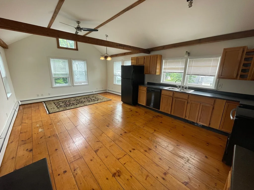 2 bed, 1 bath apartment for rent at 21 Court St Unit A, Groton — photo 5 of 16