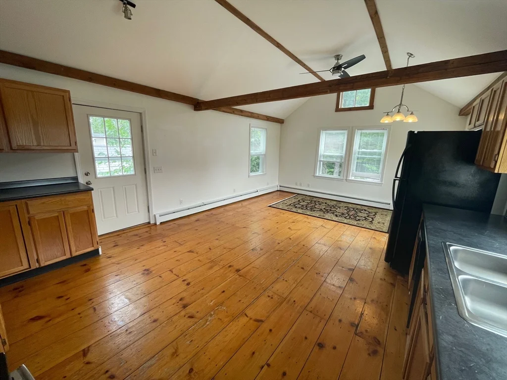 2 bed, 1 bath apartment for rent at 21 Court St Unit A, Groton — photo 8 of 16