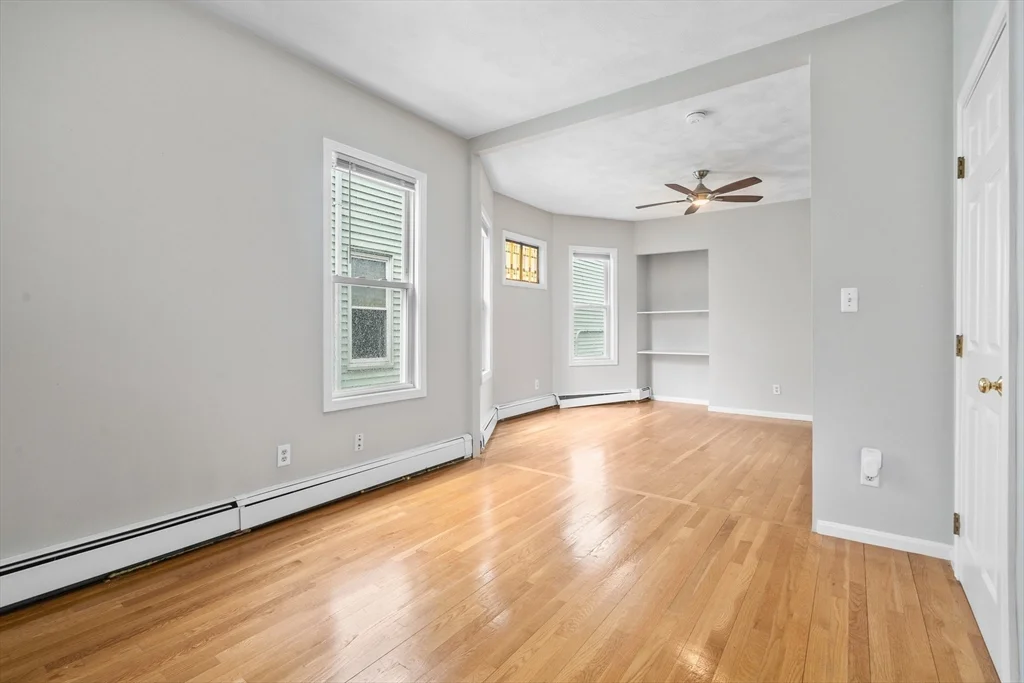 3 bed, 1 bath apartment for rent at 21 Dix St Unit 2, Dorchester — photo 9 of 21