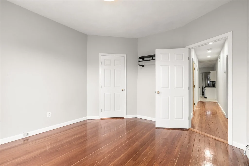 3 bed, 1 bath apartment for rent at 21 Dix St Unit 2, Dorchester — photo 11 of 21