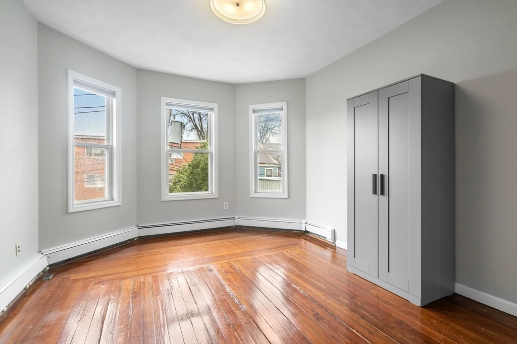 3 bed, 1 bath apartment for rent at 21 Dix St Unit 2, Dorchester — photo 12 of 21