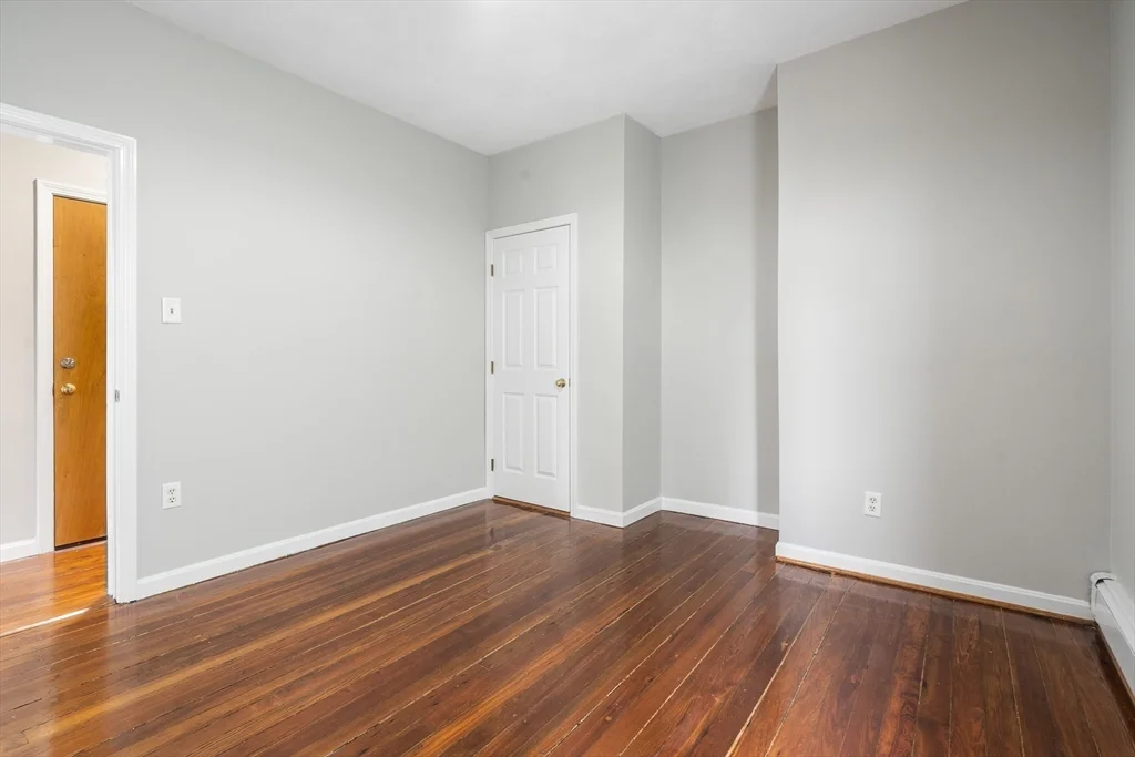 3 bed, 1 bath apartment for rent at 21 Dix St Unit 2, Dorchester — photo 17 of 21