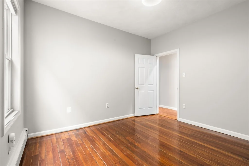 3 bed, 1 bath apartment for rent at 21 Dix St Unit 2, Dorchester — photo 16 of 21
