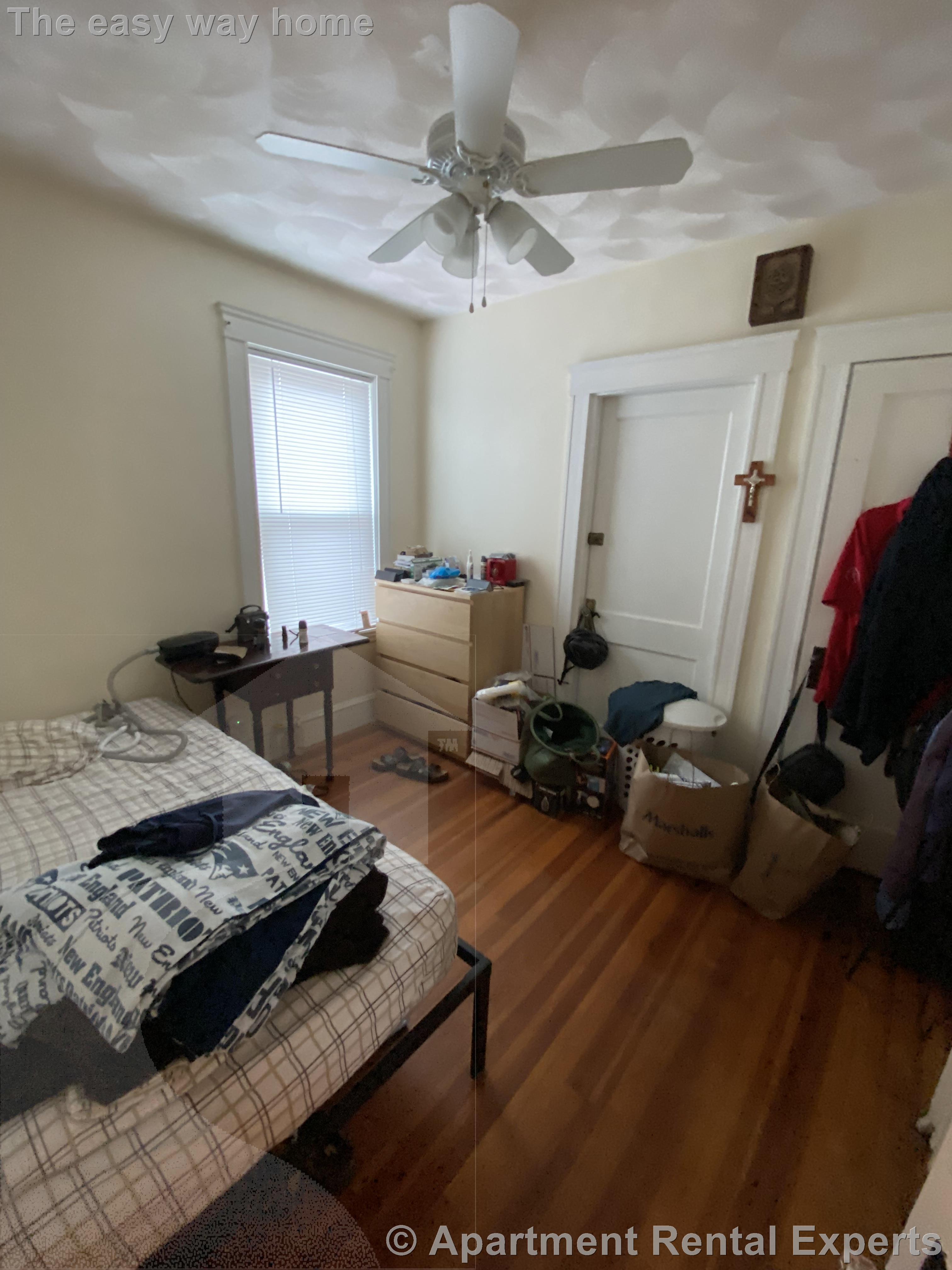 2 bed, 1 bath apartment for rent at 21 Dover St Unit 2, Davis Square — photo 5 of 11
