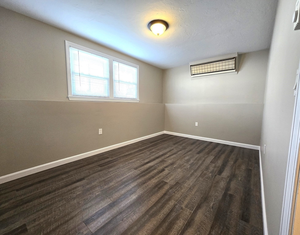 2 bed, 1 bath apartment for rent at 21 East St Unit 1A, Mansfield — photo 7 of 11