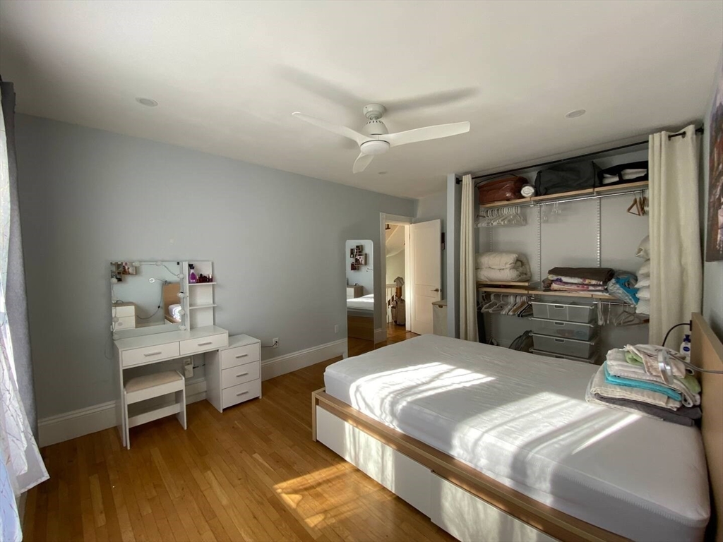 4 bed, 1 bath apartment for rent at 21 Edge Hill St Unit 21, Jamaica Plain — photo 7 of 40
