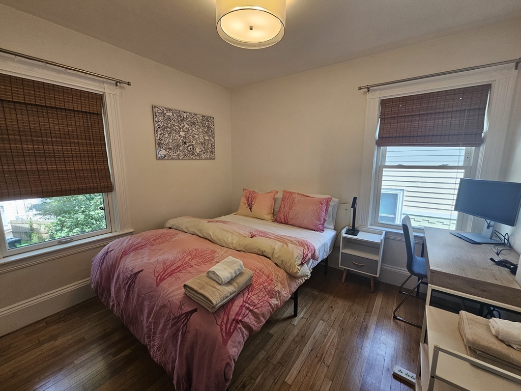 4 bed, 1 bath apartment for rent at 21 Edge Hill St Unit 21, Jamaica Plain — photo 24 of 40