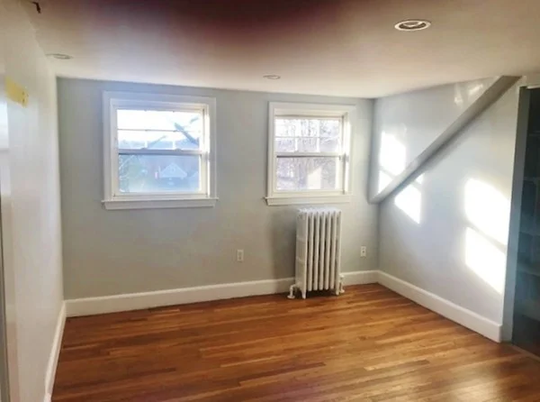 2 bed, 1 bath apartment for rent at 21 Elm Ct Unit B, Cohasset — photo 6 of 9