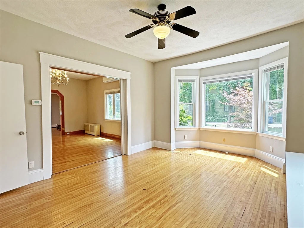 4 bed, 2 bath apartment for rent at 21 Elm St, West Newton — photo 6 of 24