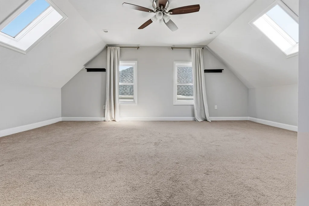 4 bed, 3 bath apartment for rent at 21 Emerton St Unit 2, Salem — photo 11 of 20
