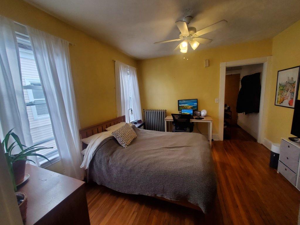Studio bed, 1 bath apartment for rent at 21 Endicott Ave Unit 1, Teele Square — photo 2 of 10