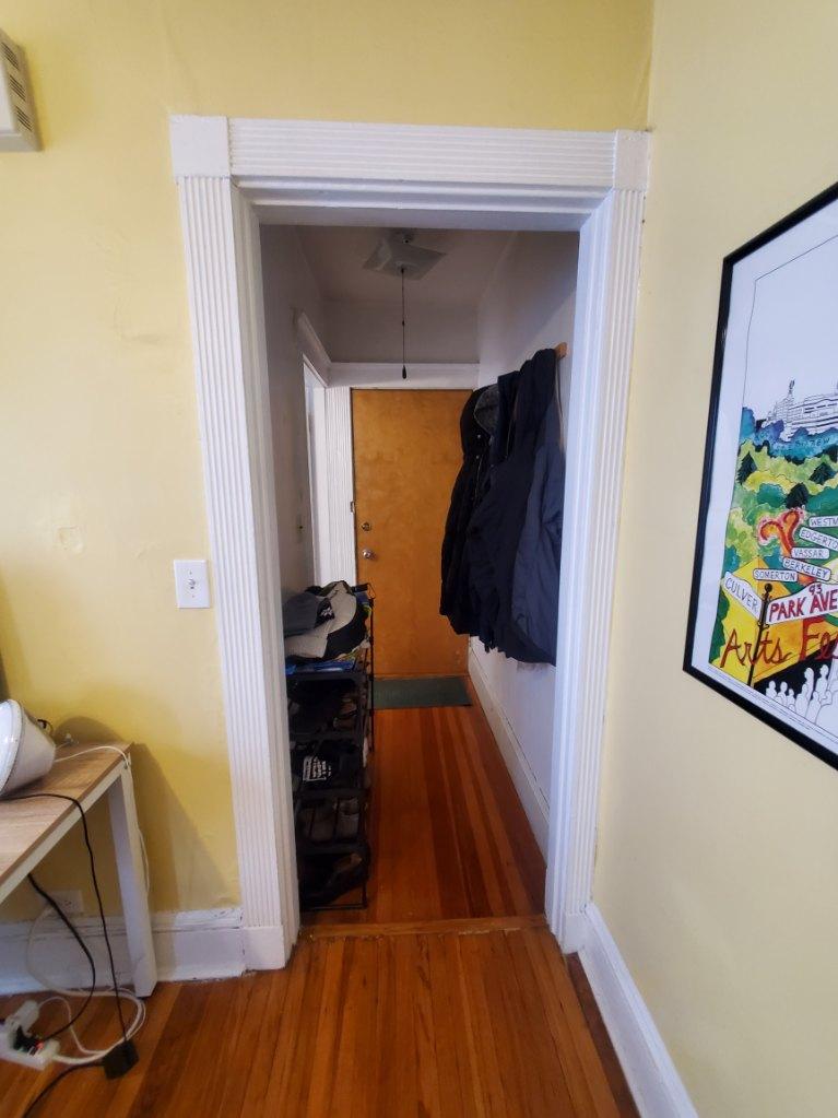 Studio bed, 1 bath apartment for rent at 21 Endicott Ave Unit 1, Teele Square — photo 3 of 10