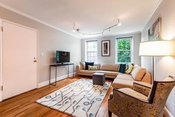 2 bed, 1 bath apartment for rent at 21 Englewood Ave Unit 5, Corey Hill — photo 2 of 17