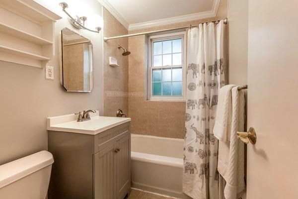 2 bed, 1 bath apartment for rent at 21 Englewood Ave Unit 5, Corey Hill — photo 15 of 17
