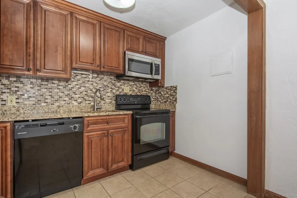 2 bed, 1 bath apartment for rent at 21 Erick Unit 23A, Mansfield — photo 2 of 12