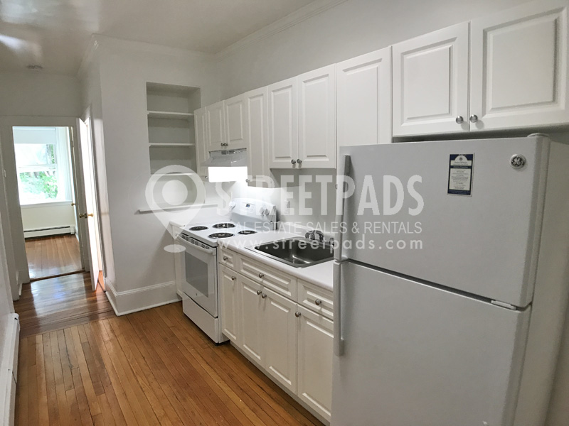 2 bed, 1 bath apartment for rent at 21 Fairbanks St Unit 23, Griggs Park — photo 7 of 16