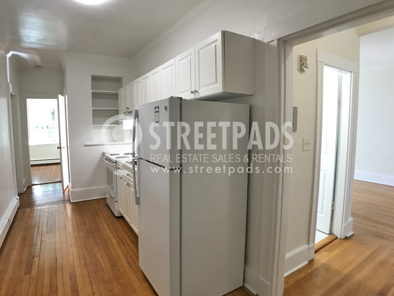 2 bed, 1 bath apartment for rent at 21 Fairbanks St Unit 23, Griggs Park — photo 6 of 16