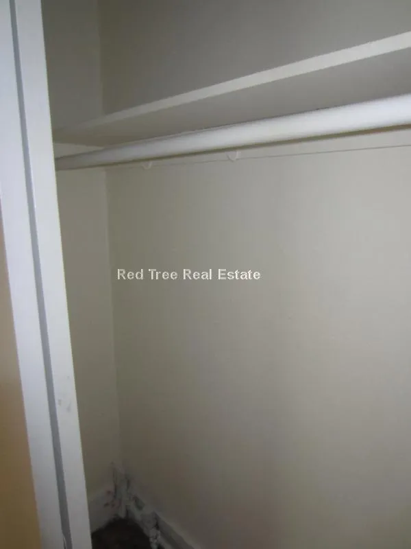 1 bed, 1 bath apartment for rent at 21 Fairbanks St Unit 31, Griggs Park — photo 4 of 19