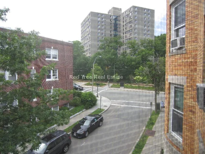 1 bed, 1 bath apartment for rent at 21 Fairbanks St Unit 31, Griggs Park — photo 11 of 19