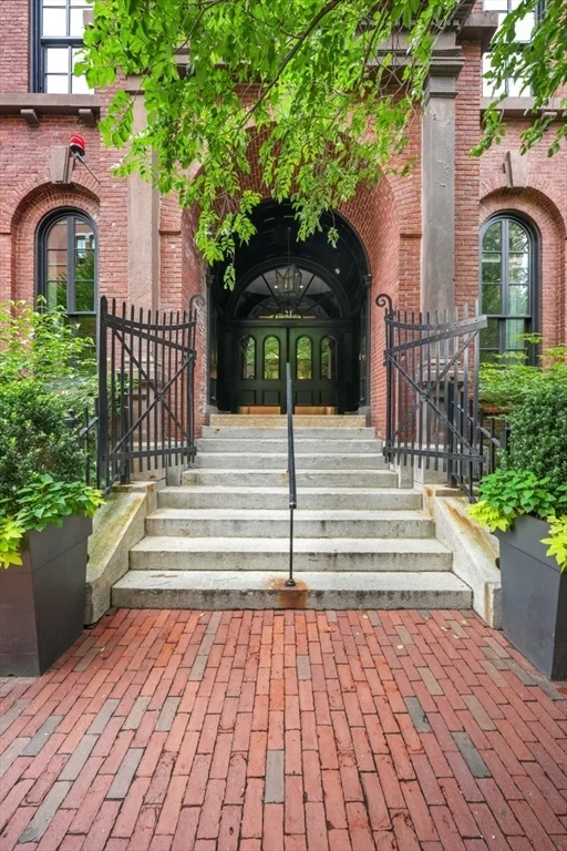 2 bed, 2 bath apartment for rent at 21 Father Francis Gilday Unit 112, South End — photo 22 of 26