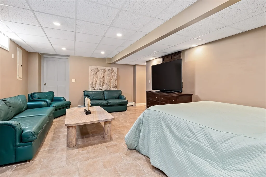 Studio bed, 1 bath apartment for rent at 21 Fayette St Unit 1, Mid Cambridge — photo 6 of 9