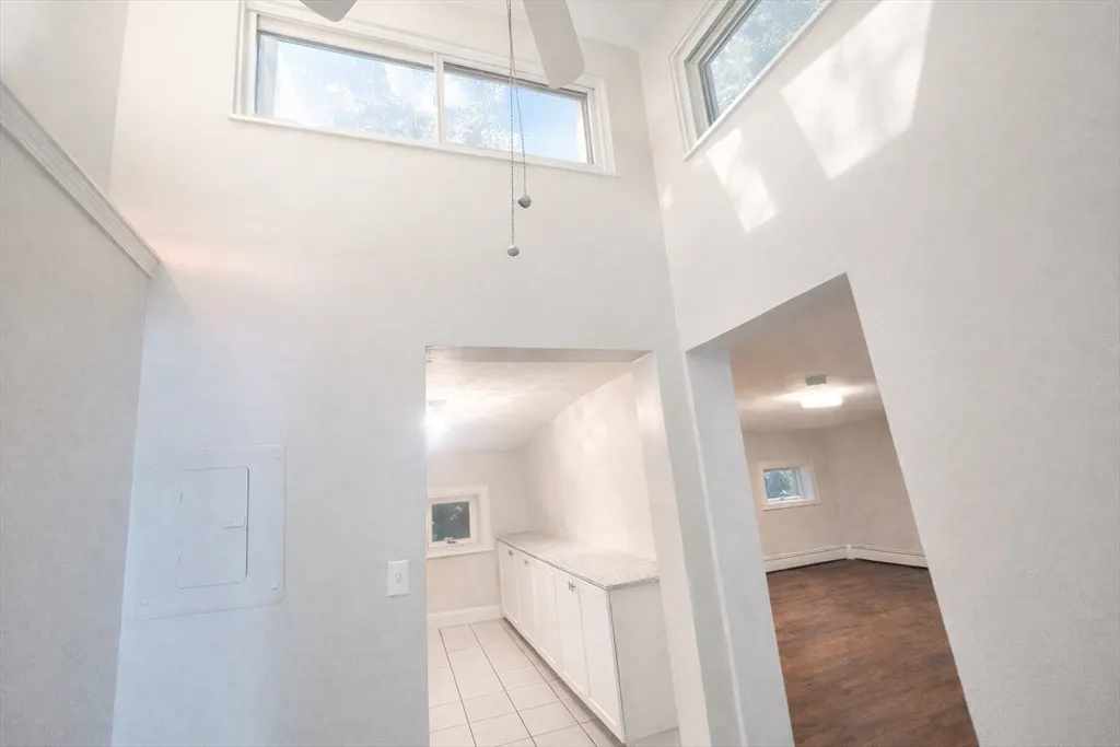 1 bed, 1 bath apartment for rent at 21 Fayette St Unit 3, Mid Cambridge — photo 5 of 13