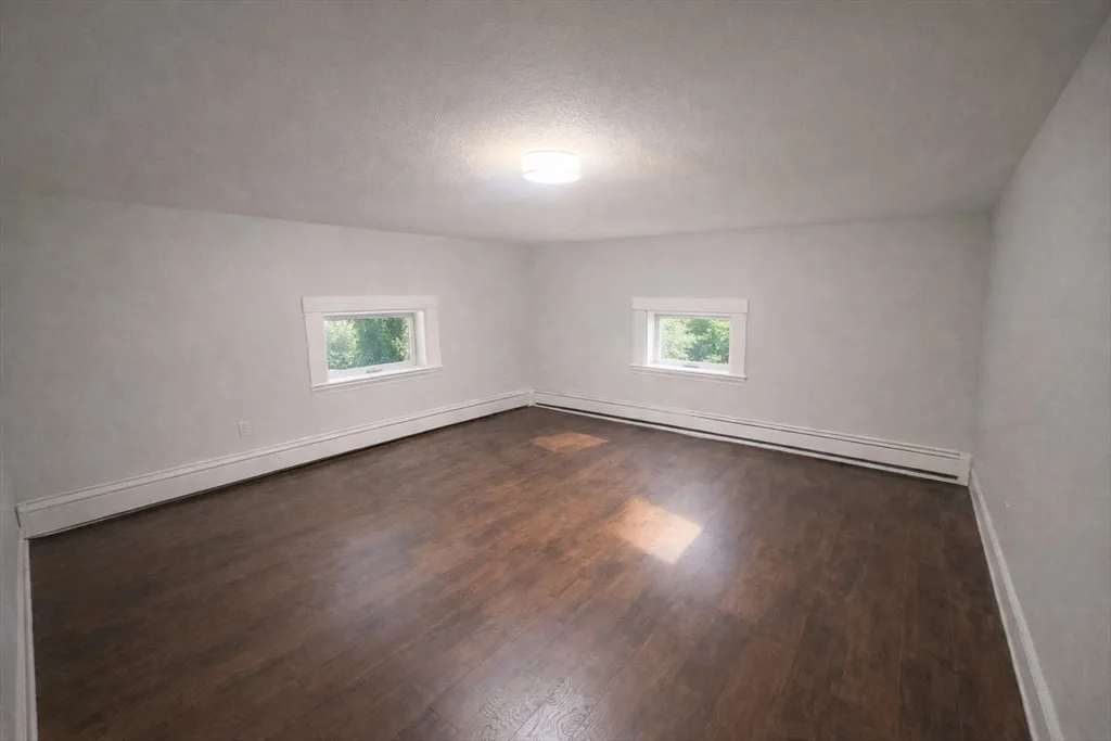 1 bed, 1 bath apartment for rent at 21 Fayette St Unit 3, Mid Cambridge — photo 3 of 13