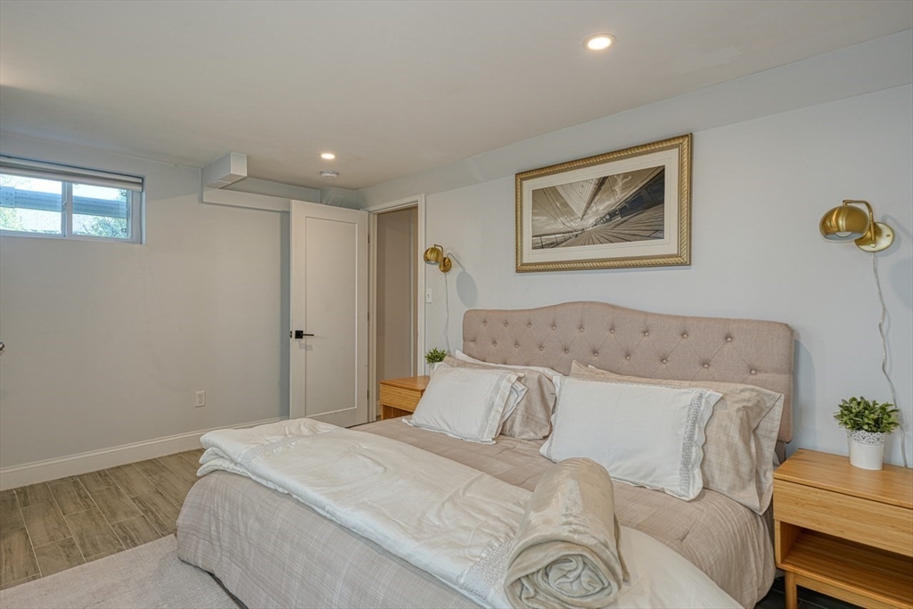 3 bed, 2 bath apartment for rent at 21 Fessenden Rd Unit 21, Arlington — photo 14 of 28
