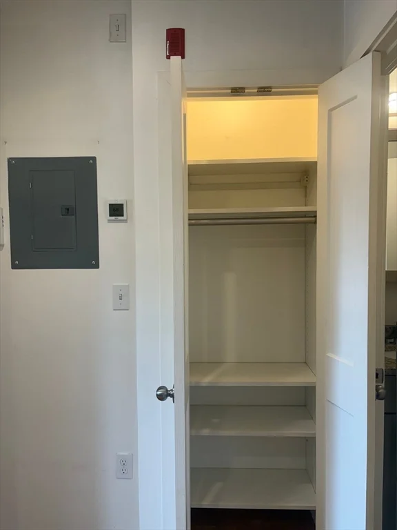 Studio bed, 1 bath apartment for rent at 21 Fifth St Unit 20, Chelsea — photo 5 of 7