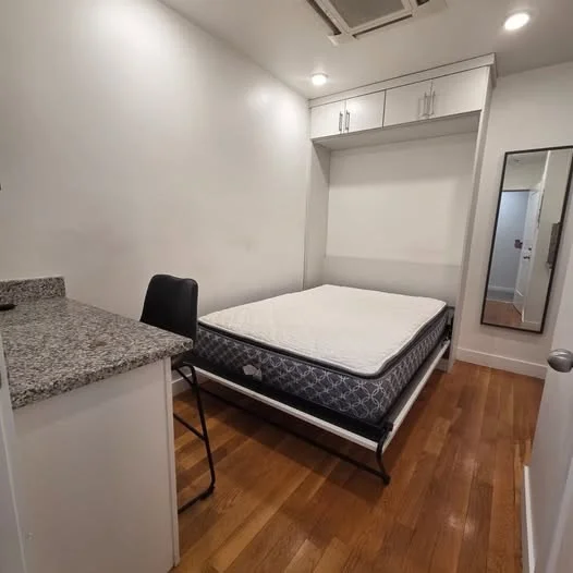Studio bed, 1 bath apartment for rent at 21 Fifth St Unit 22, Chelsea — photo 2 of 6