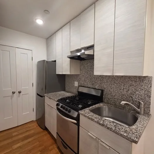 Studio bed, 1 bath apartment for rent at 21 Fifth St Unit 22, Chelsea — photo 5 of 6