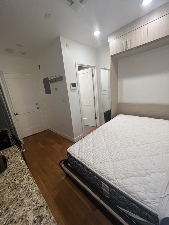 Studio bed, 1 bath apartment for rent at 21 Fifth St Unit 24, Chelsea — photo 4 of 8