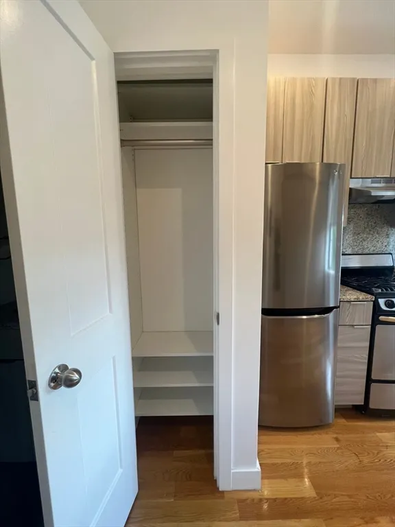 Studio bed, 1 bath apartment for rent at 21 Fifth St Unit 26, Chelsea — photo 8 of 11