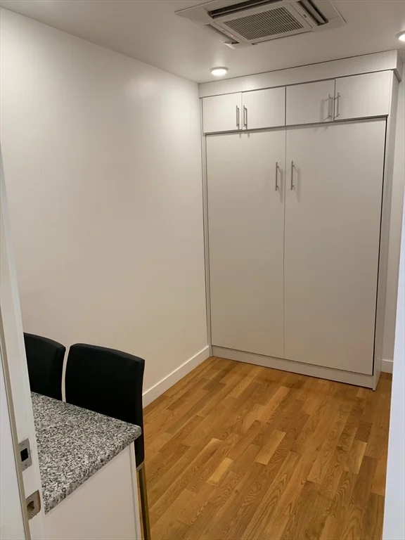 Studio bed, 1 bath apartment for rent at 21 Fifth St Unit 31, Chelsea
