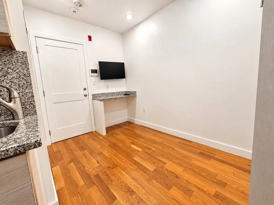 Studio bed, 1 bath apartment for rent at 21 Fifth St Unit 93, Chelsea — photo 2 of 12