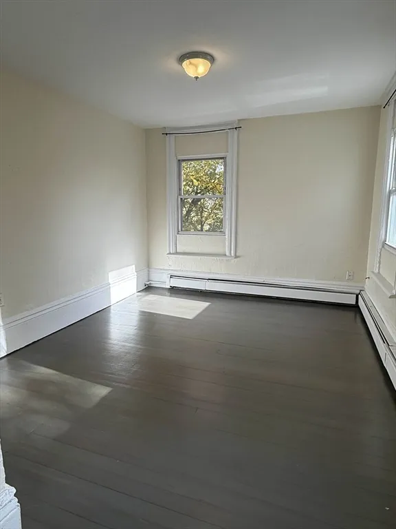 2 bed, 1 bath apartment for rent at 21 Flint Unit 19, East Somerville — photo 1 of 14
