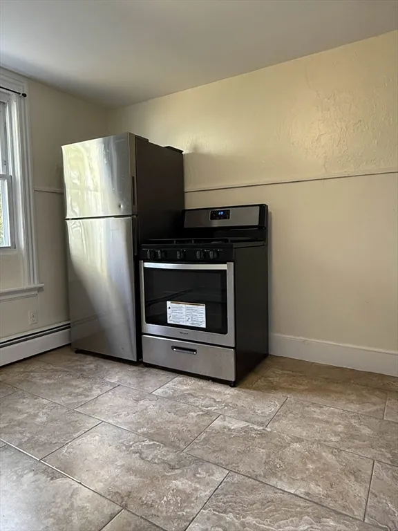 2 bed, 1 bath apartment for rent at 21 Flint Unit 19, East Somerville — photo 9 of 14