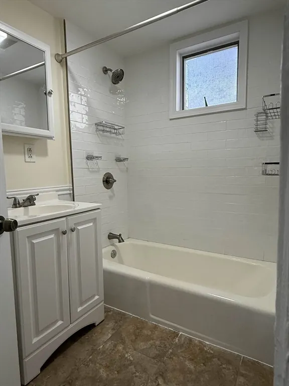 2 bed, 1 bath apartment for rent at 21 Flint Unit 19, East Somerville — photo 11 of 14