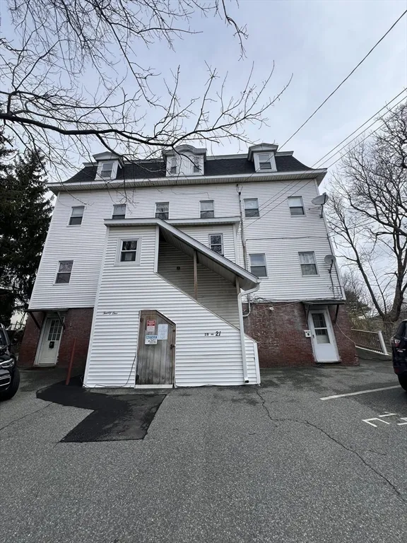 2 bed, 1 bath apartment for rent at 21 Flint Unit 19, East Somerville — photo 14 of 14