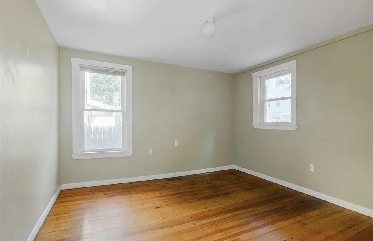 2 bed, 1 bath apartment for rent at 21 Florence St Unit 1, Cambridgeport — photo 14 of 15